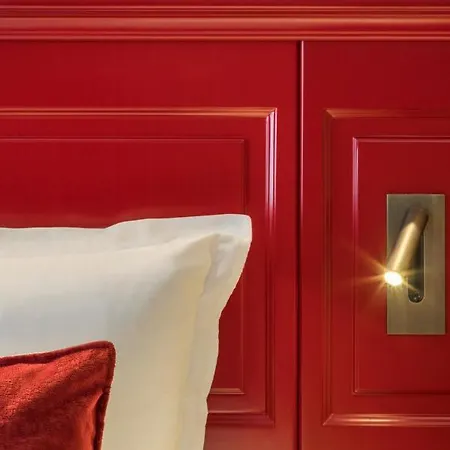 فندق Ducs De Bourgogne باريس