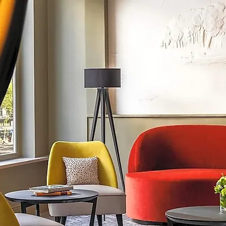 Hotel Ducs De Bourgogne 4*