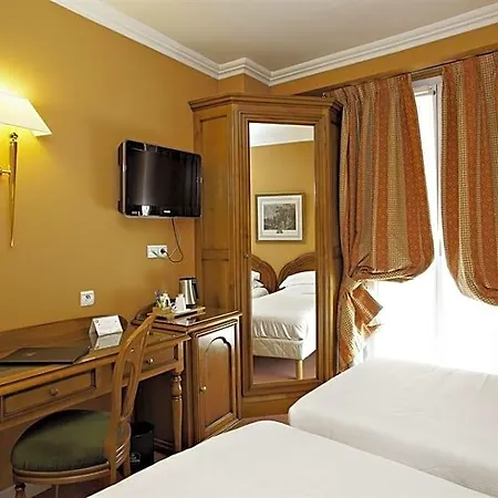 Hotel Ducs De Bourgogne 4*
