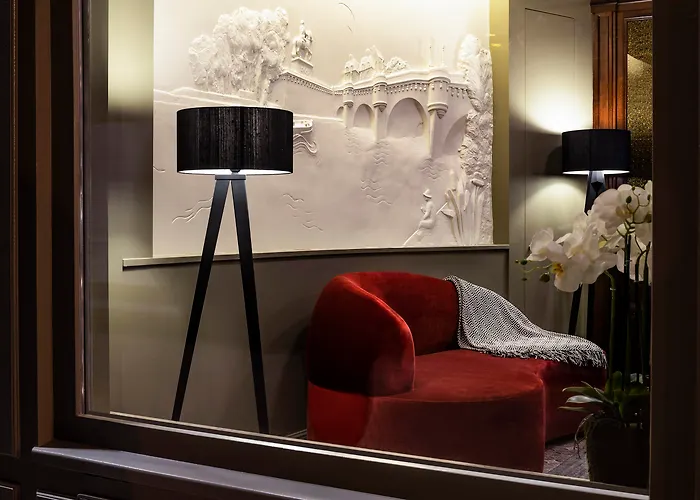 Otel Ducs De Bourgogne Paris