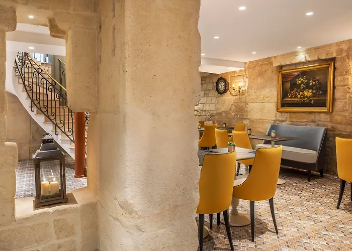 Otel Ducs De Bourgogne