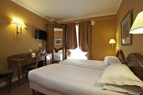 Ducs De Bourgogne 4* Paris