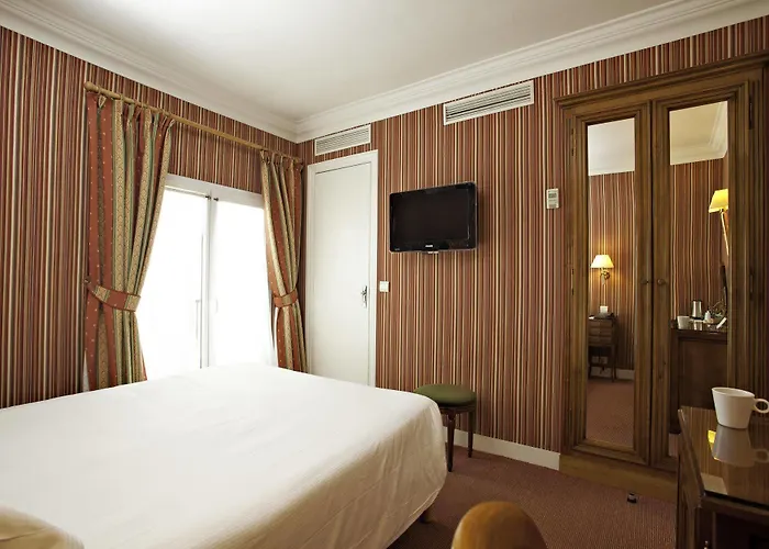 Ducs De Bourgogne Otel