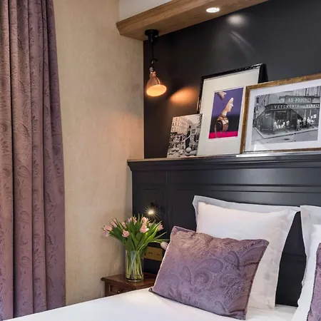 ホテル Ducs De Bourgogne 4*