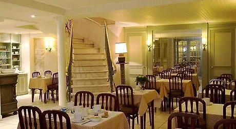 Отель Ducs De Bourgogne